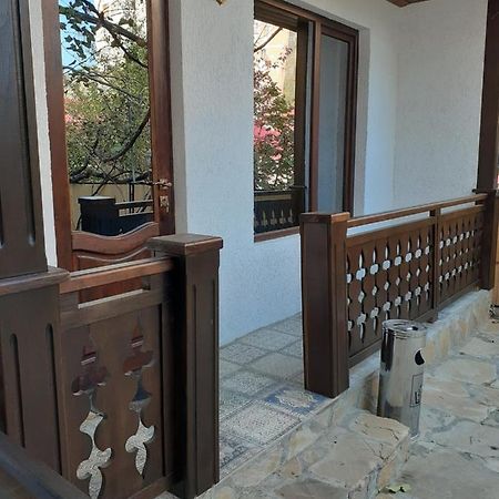 Apartment Borjomi, Erekle Street, 21A Luaran gambar